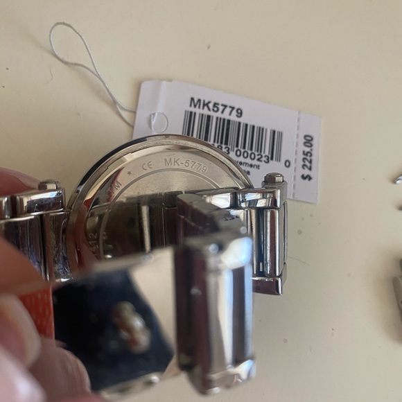 Silver Michael Kors Watch - Picture 4 of 4